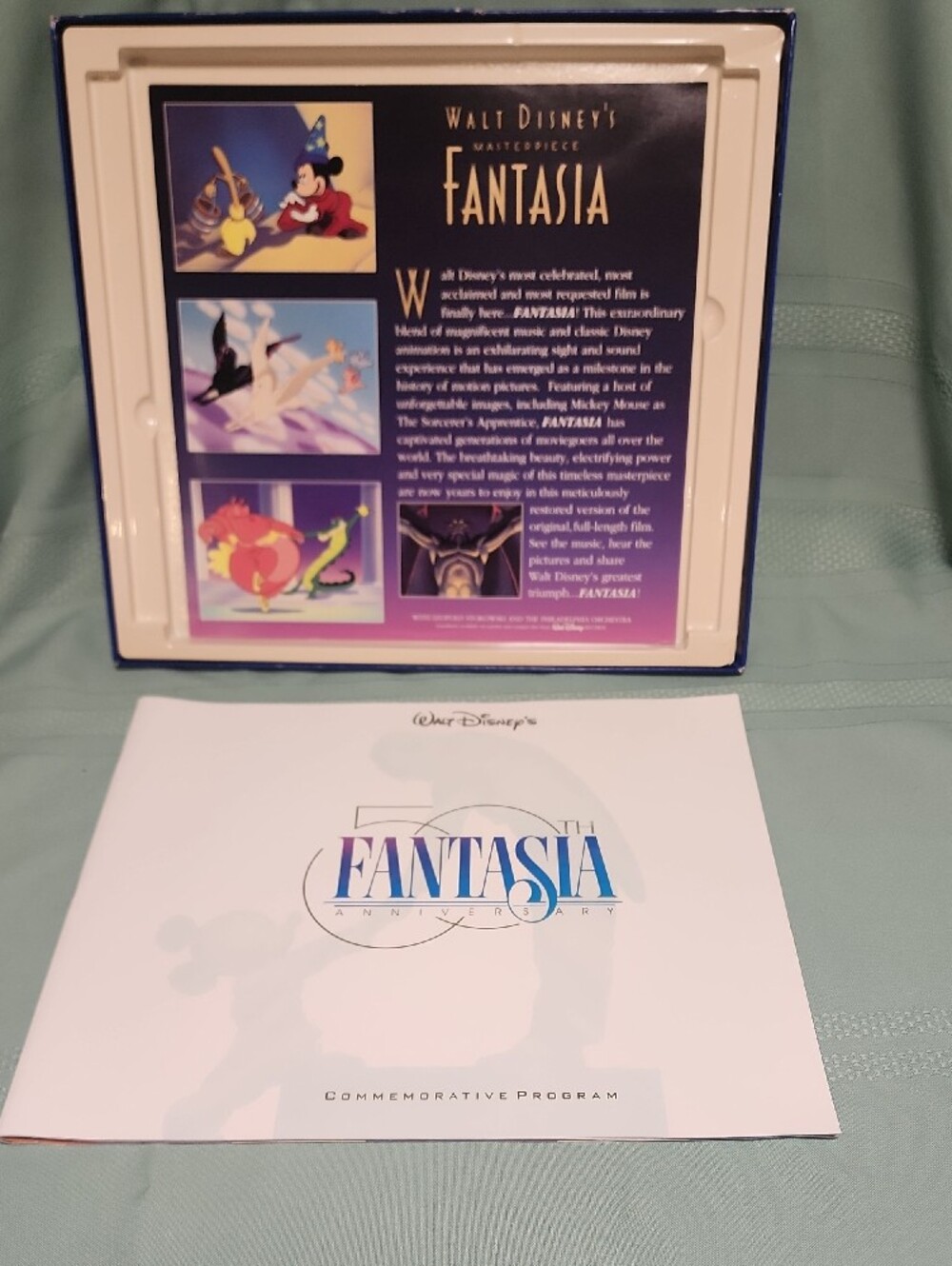 Disney Fantasia Deluxe LaserDisc with Sorcerer Mickey Artwork - Blue - Picture 2 of 6